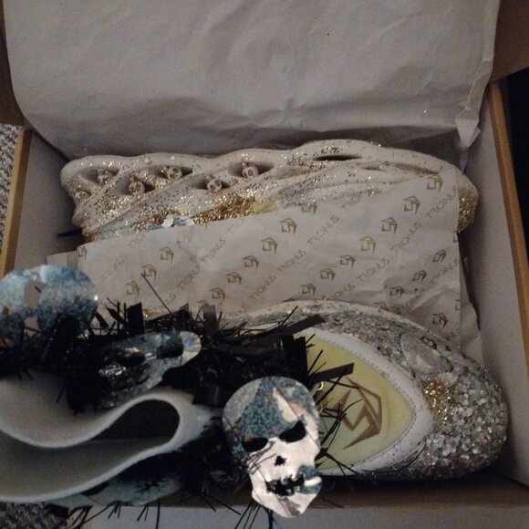 Custom Unisex shoes by Tronus - Picture 1 of 7